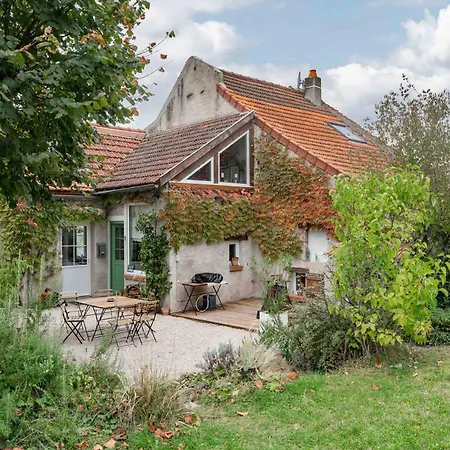 Grande Maison - 3 Et Jardin * Creuzier-le-Neuf