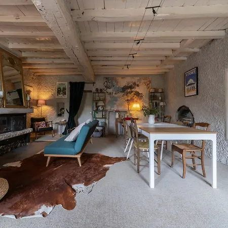 Grande Maison - 3 Et Jardin فيلة *