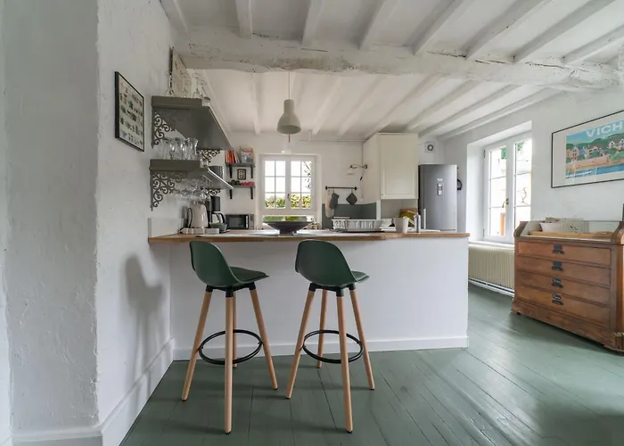 Grande Maison - 3 Et Jardin Villa