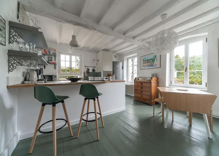 Villa Grande Maison - 3 Et Jardin *