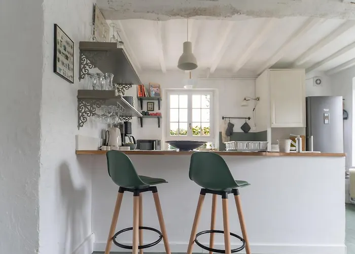 Grande Maison - 3 Et Jardin * Creuzier-le-Neuf