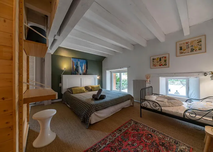 Grande Maison - 3 Et Jardin Villa *