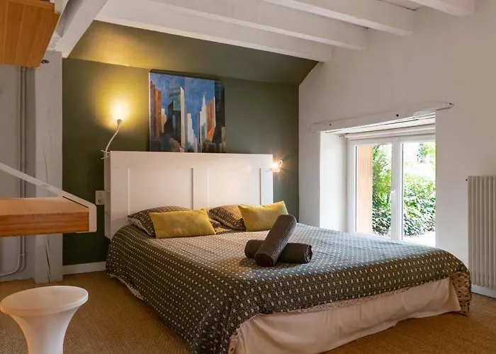 Grande Maison - 3 Et Jardin